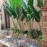 Beutiful Suite With Private Patio - Twon C