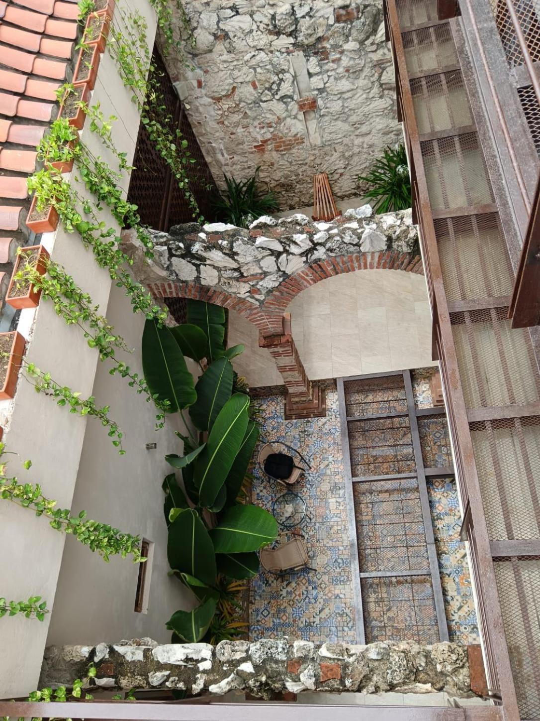 Beutiful With Private Patio - Twon C